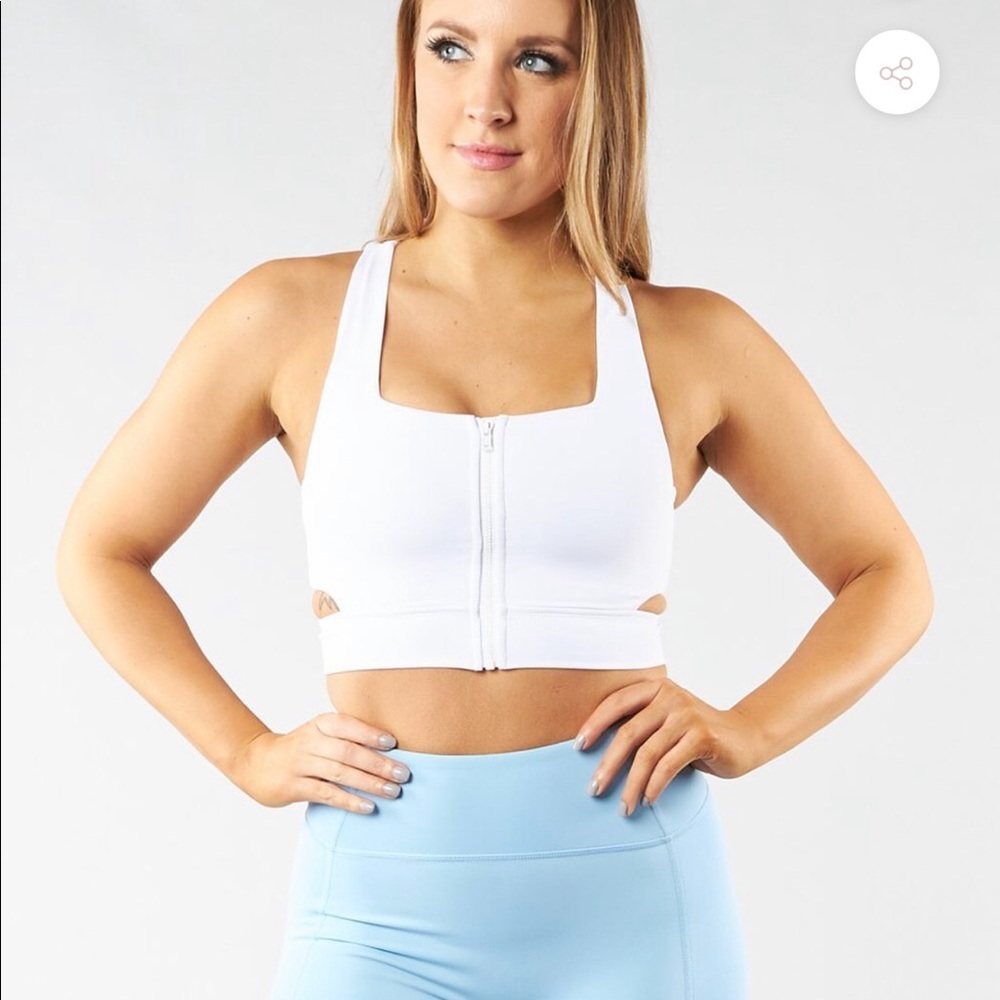 Buffbunny Blizzard Zip up Sports Bra